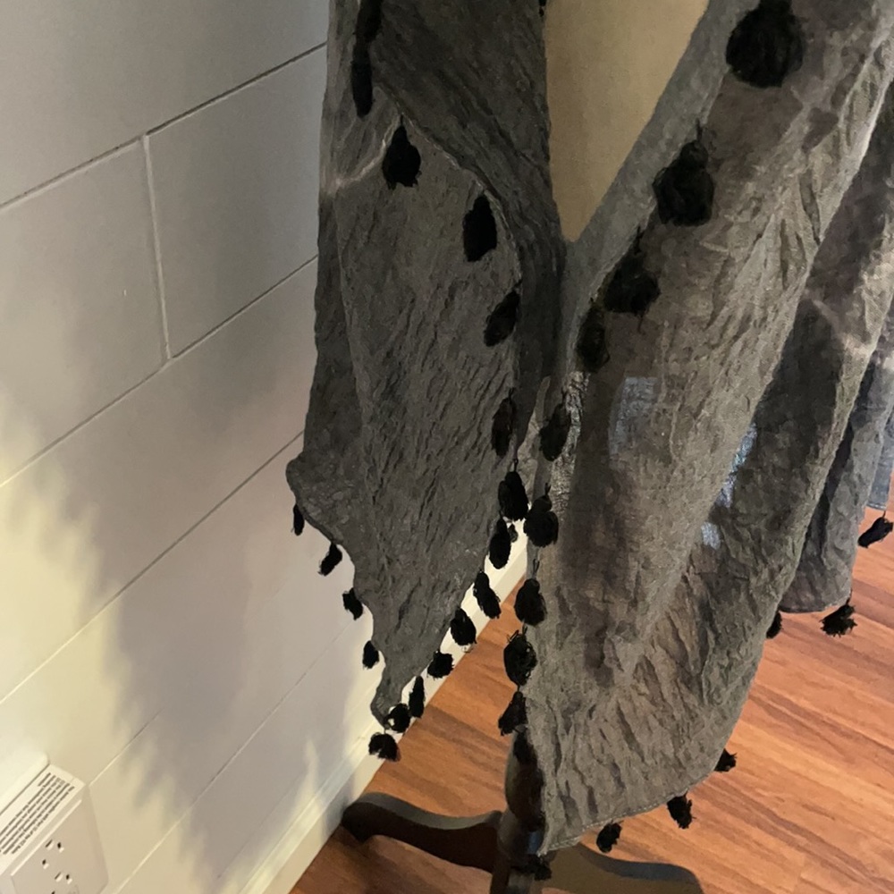 Boho tie-dyed poncho / Bathing suit cover-up - Picture 3 of 7